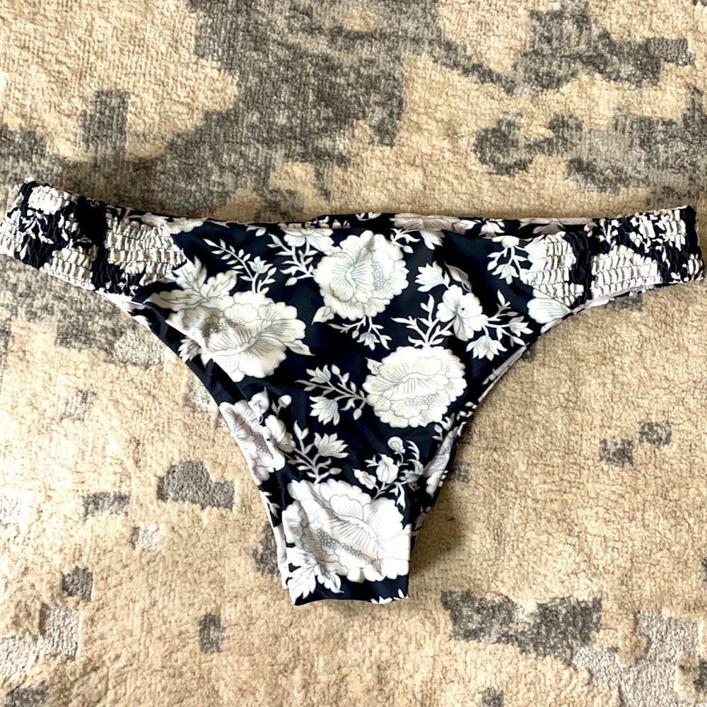 Tori Praver bikini bottoms